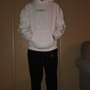 White obey sweater